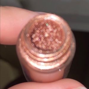 Shimmer eyeshadow by Mac cosmetics